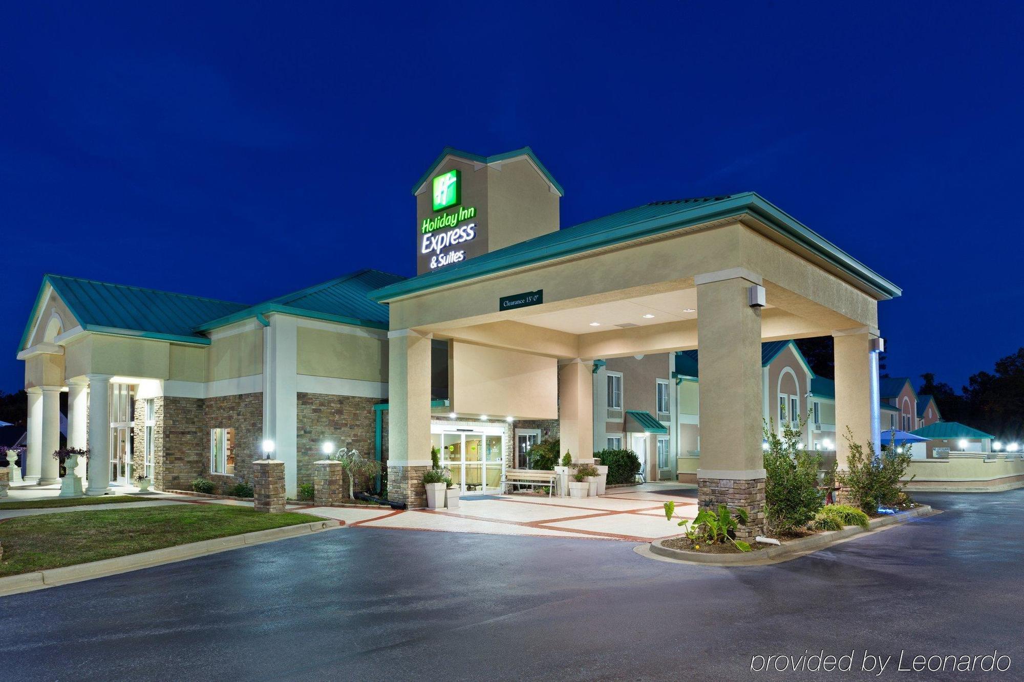 Comfort Inn & Suites Greenwood Near University Eksteriør billede