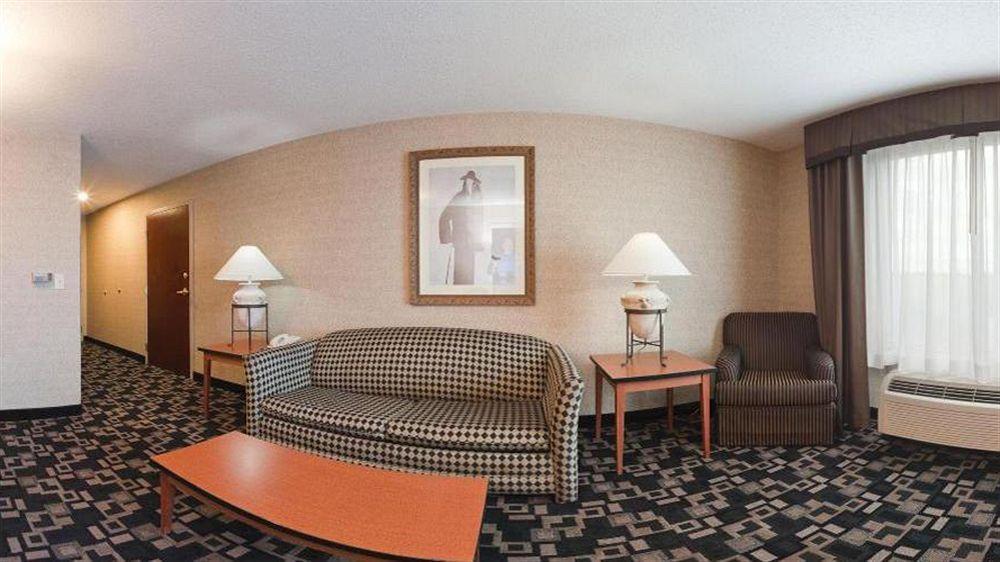 Comfort Inn & Suites Greenwood Near University Eksteriør billede